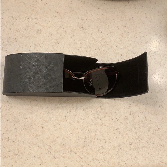 PRADA 100% Authentic Red Frame / Black, Grey Lense - Picture 8 of 11